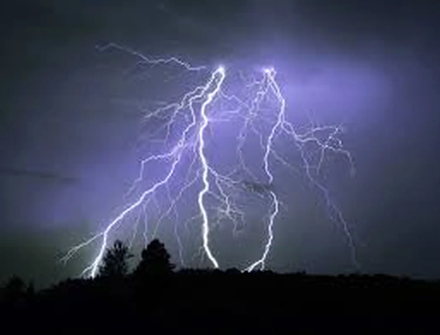 Blitz am Himmel Bild von Hagelreparatur24 GmbH